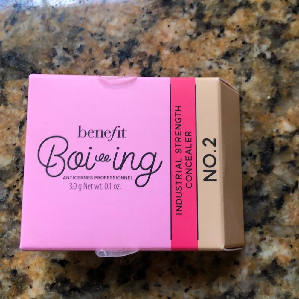 Benefit Boing no.2 Industrial Strength Concealer